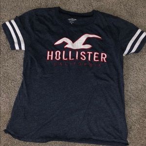 hollister red white and blue shirt